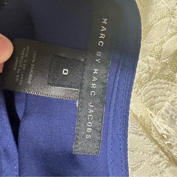 Marc By Marc Jacobs Navy Blue Blouse Size 0 - Picture 3 of 7